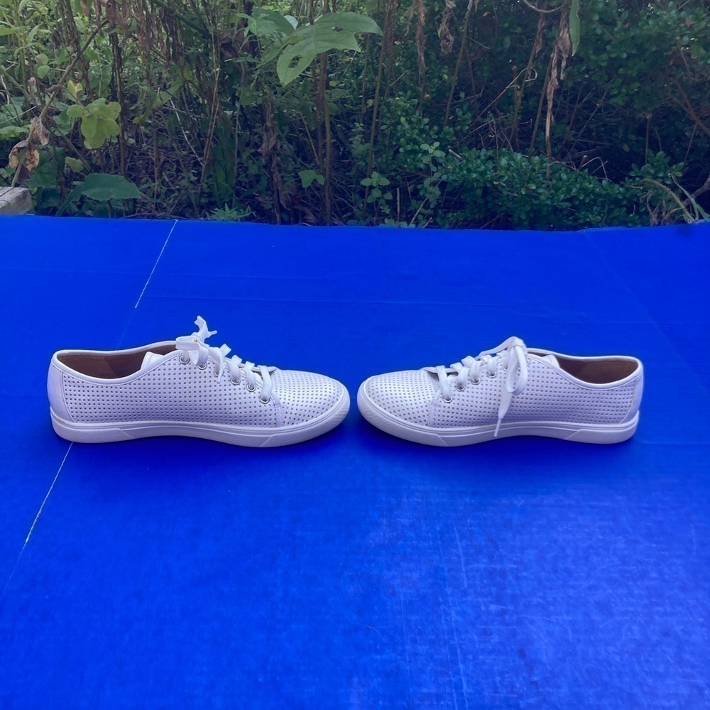 Susina white textured casual shoes, size 8 - Picture 7 of 8